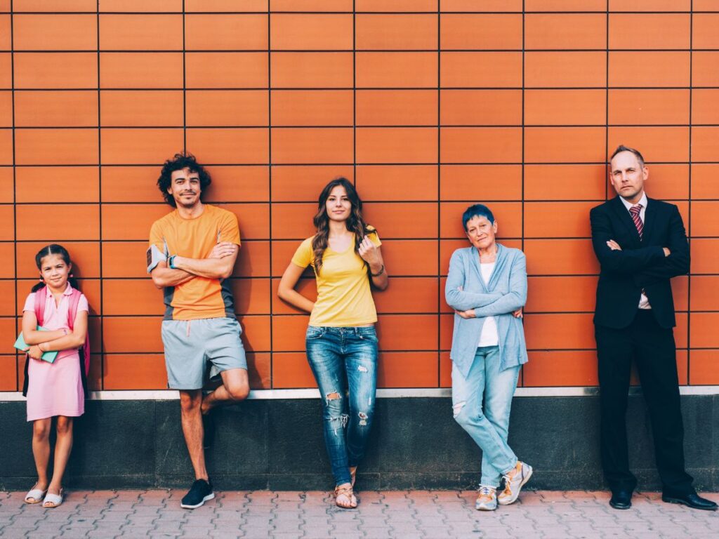 Generazioni a confronto: i millennial sembrano più giovani della Gen Z