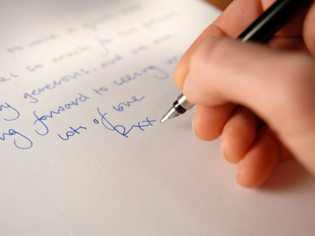 scrivere a mano