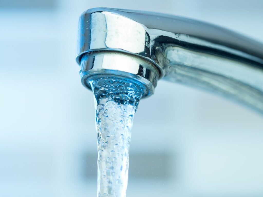 bollette acqua sempre più care