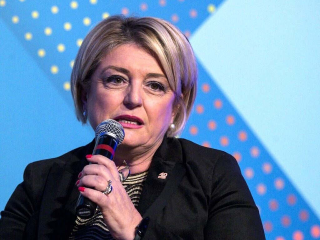 ministro calderone attacco al governo