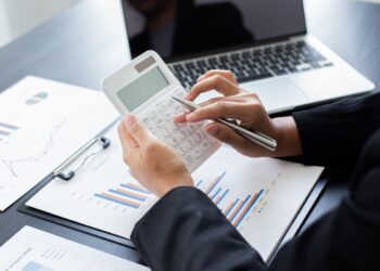 Devo comunicare a INPS l’apertura di un conto se ho ADI