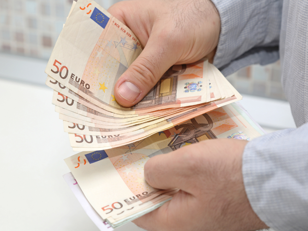 Pagamento in contanti sopra 5mila euro